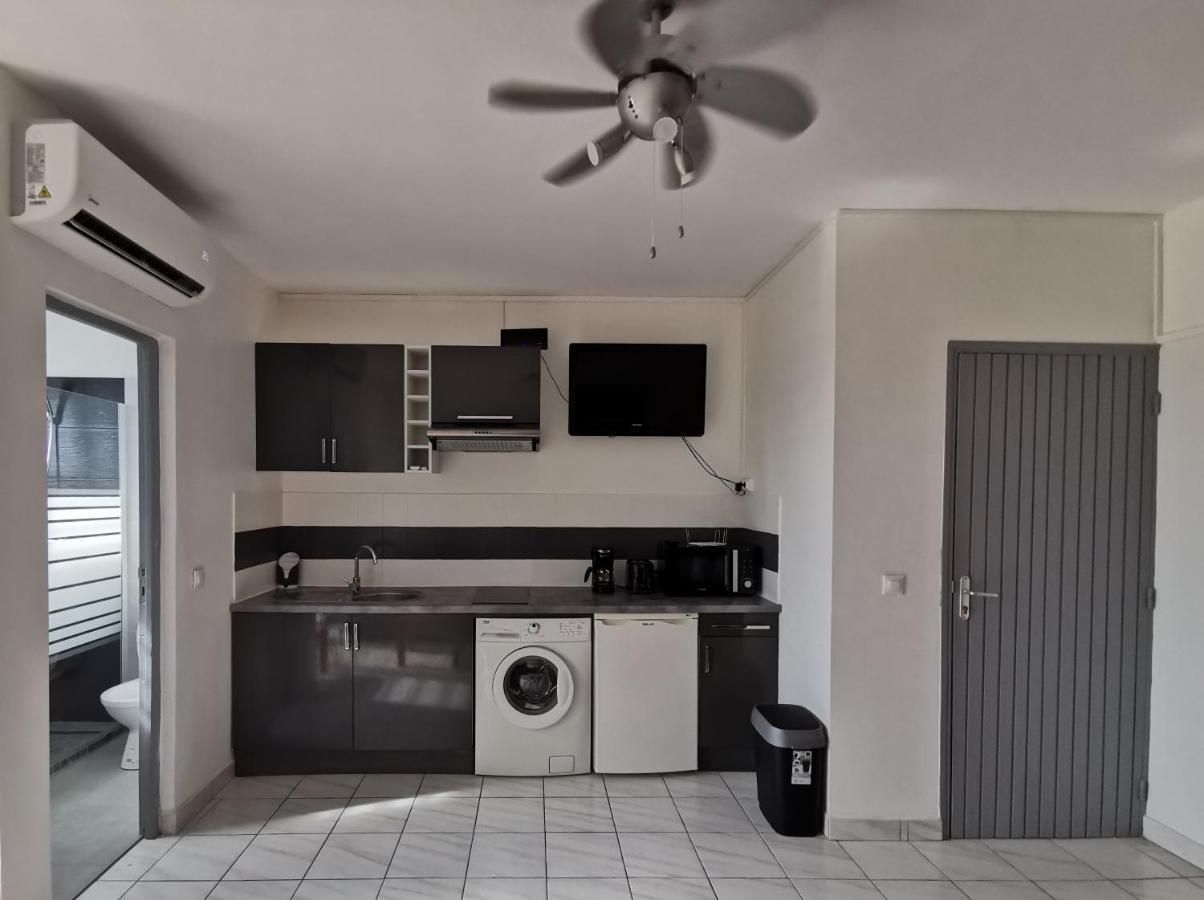 Appartement Vue Mer Et Montagne A 100M De La Plage Le Gosier  Bagian luar foto